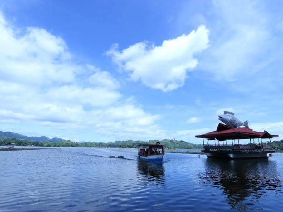 Punta Isla Lake Resort Lake Sebu Екстер'єр фото